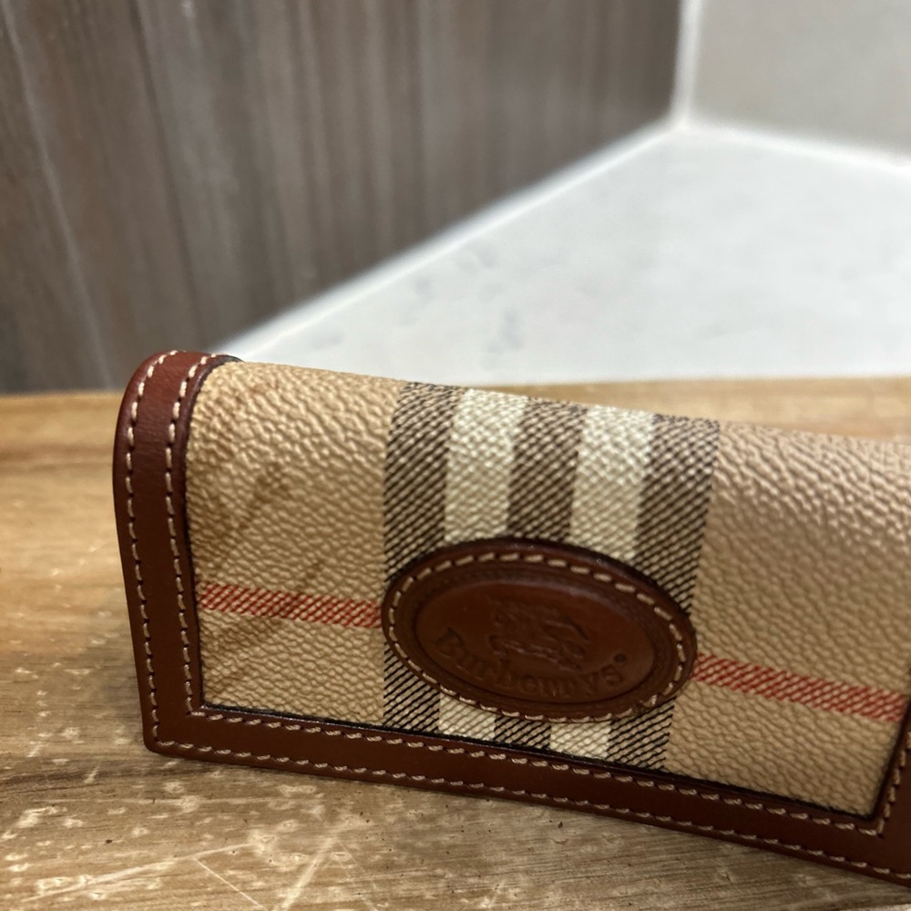 VINTAGE BURBERRYS NOVA CHECK KEY HOLDER